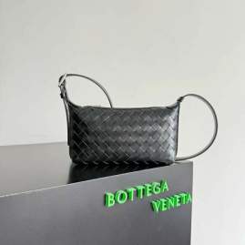 Picture of Bottega Veneta Handbags _SKUfw219549848fw